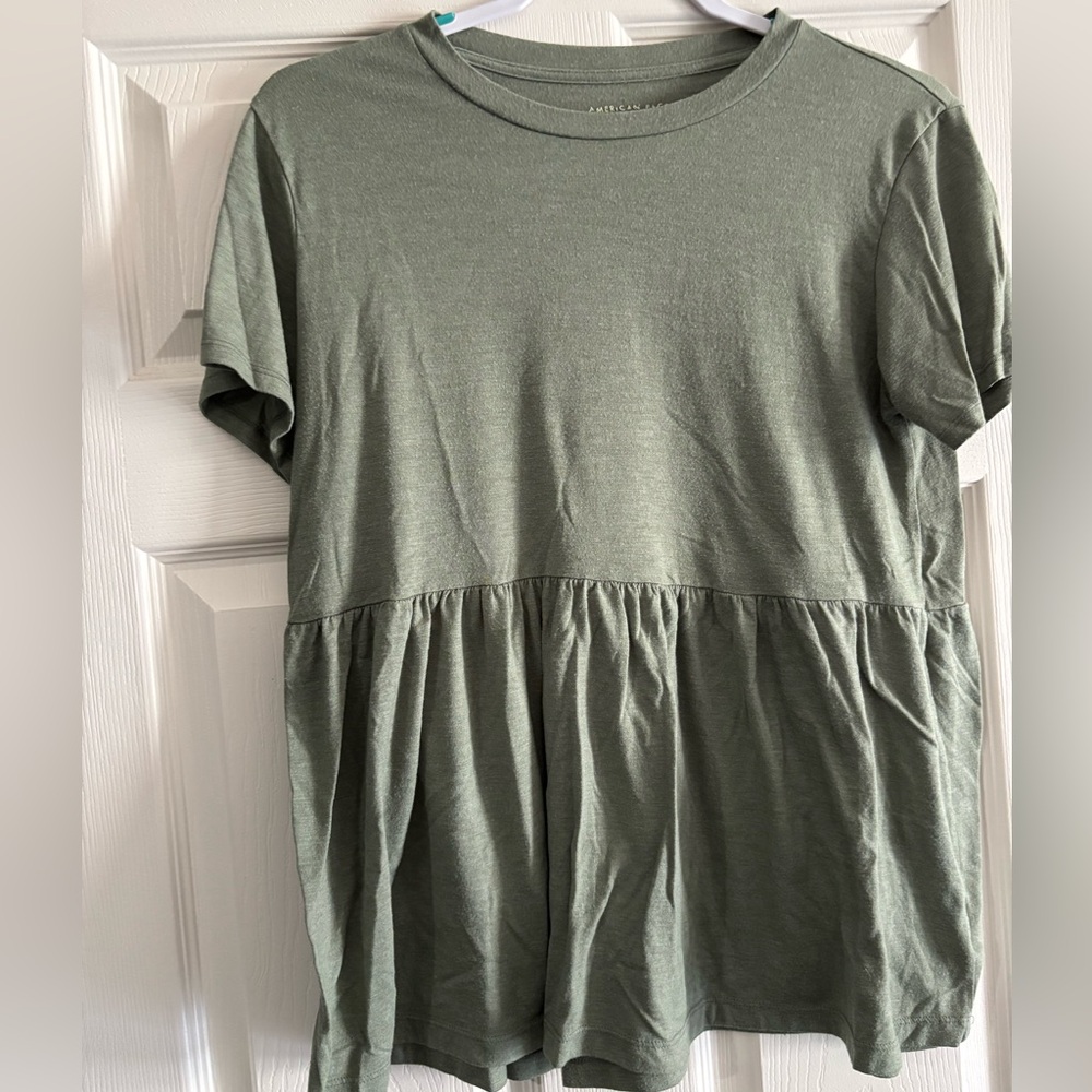 Women's Green Top
